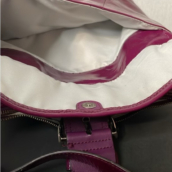 Coach shoulder or crossbody bag - Picture 12 of 14